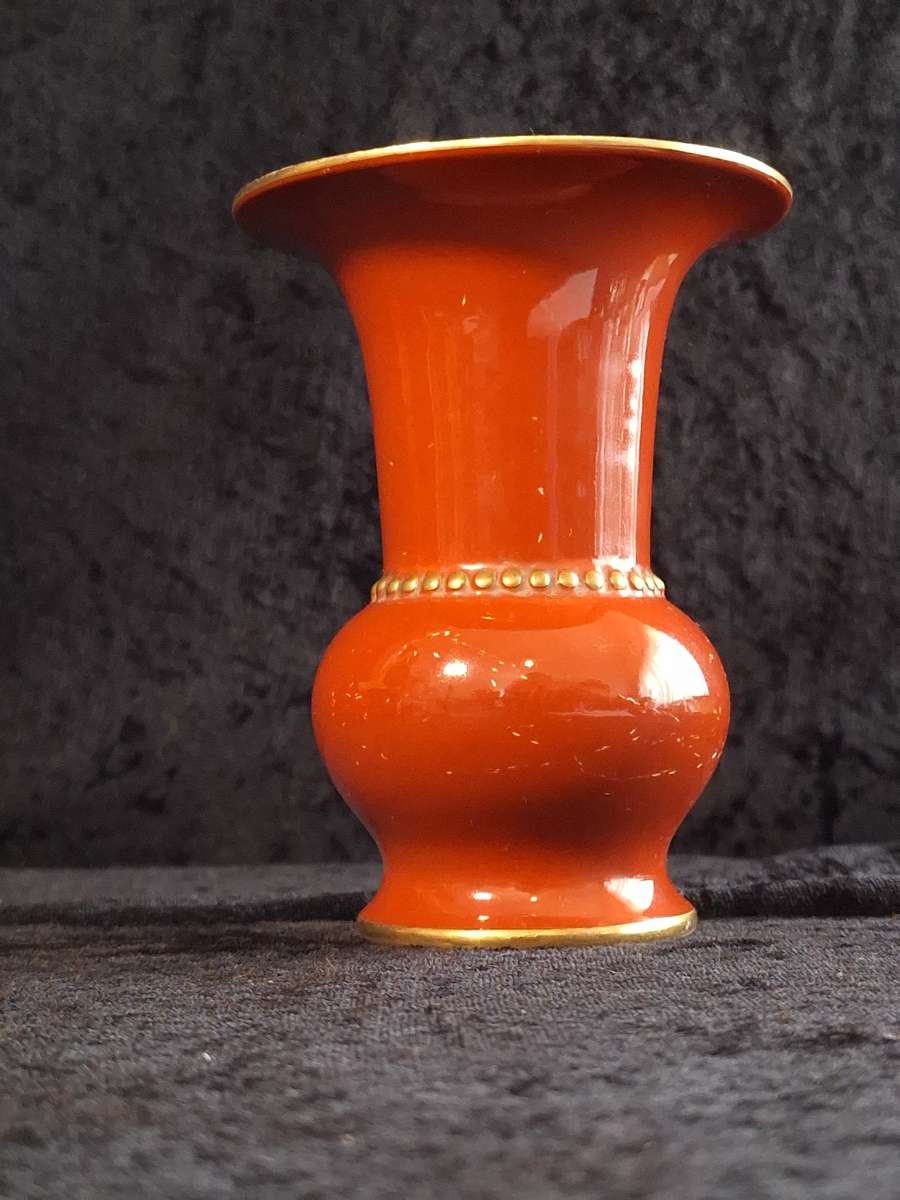 Stunning Vintage Art-Deco German Porcelain "Lorenze Hutshenreather" Vase.