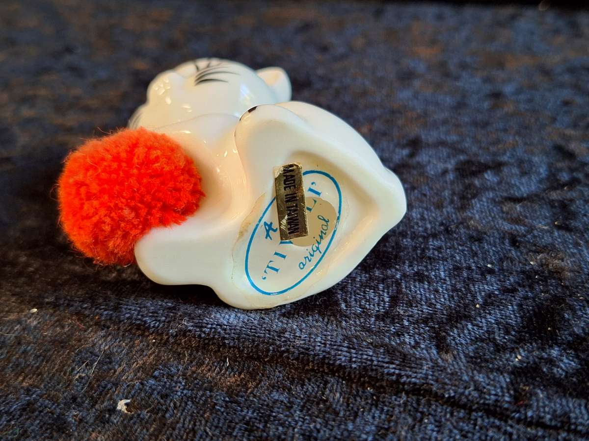 Vintage Italian Tivoli Original Porcelain Cat.