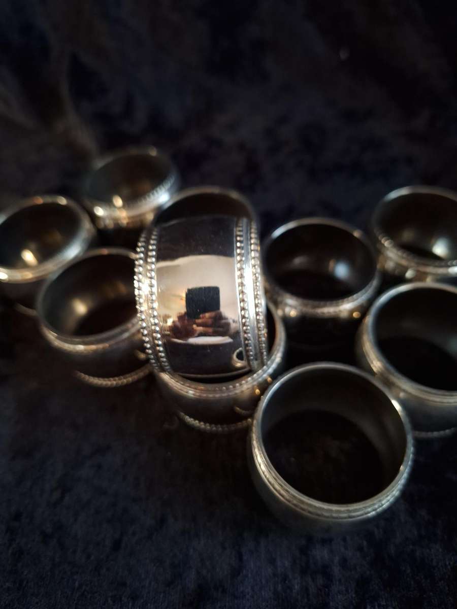 Chrome Plated Set of 10 Napkin Rings