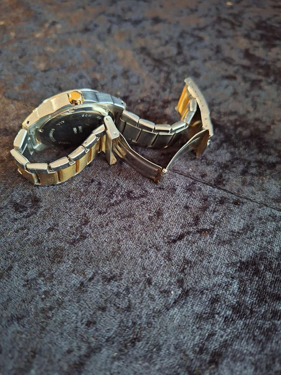 Tempo Men's Wristwatch - 50 Meters Water Resistant.