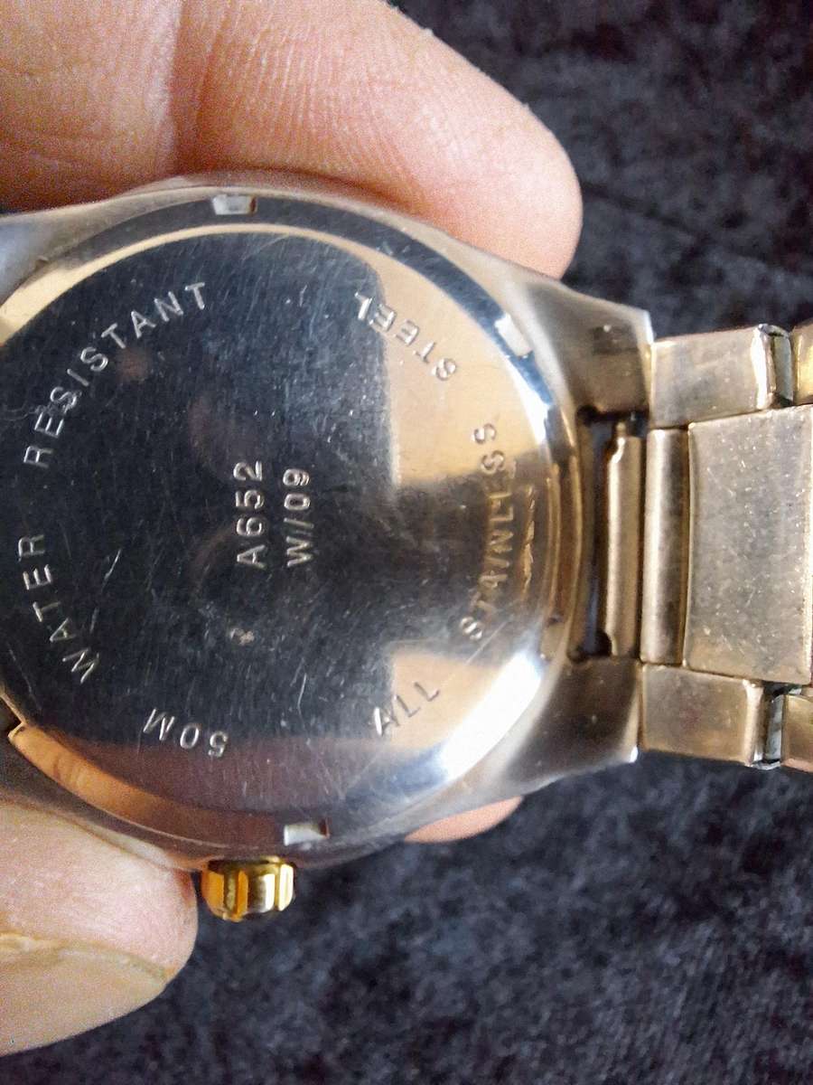 Tempo Men's Wristwatch - 50 Meters Water Resistant.