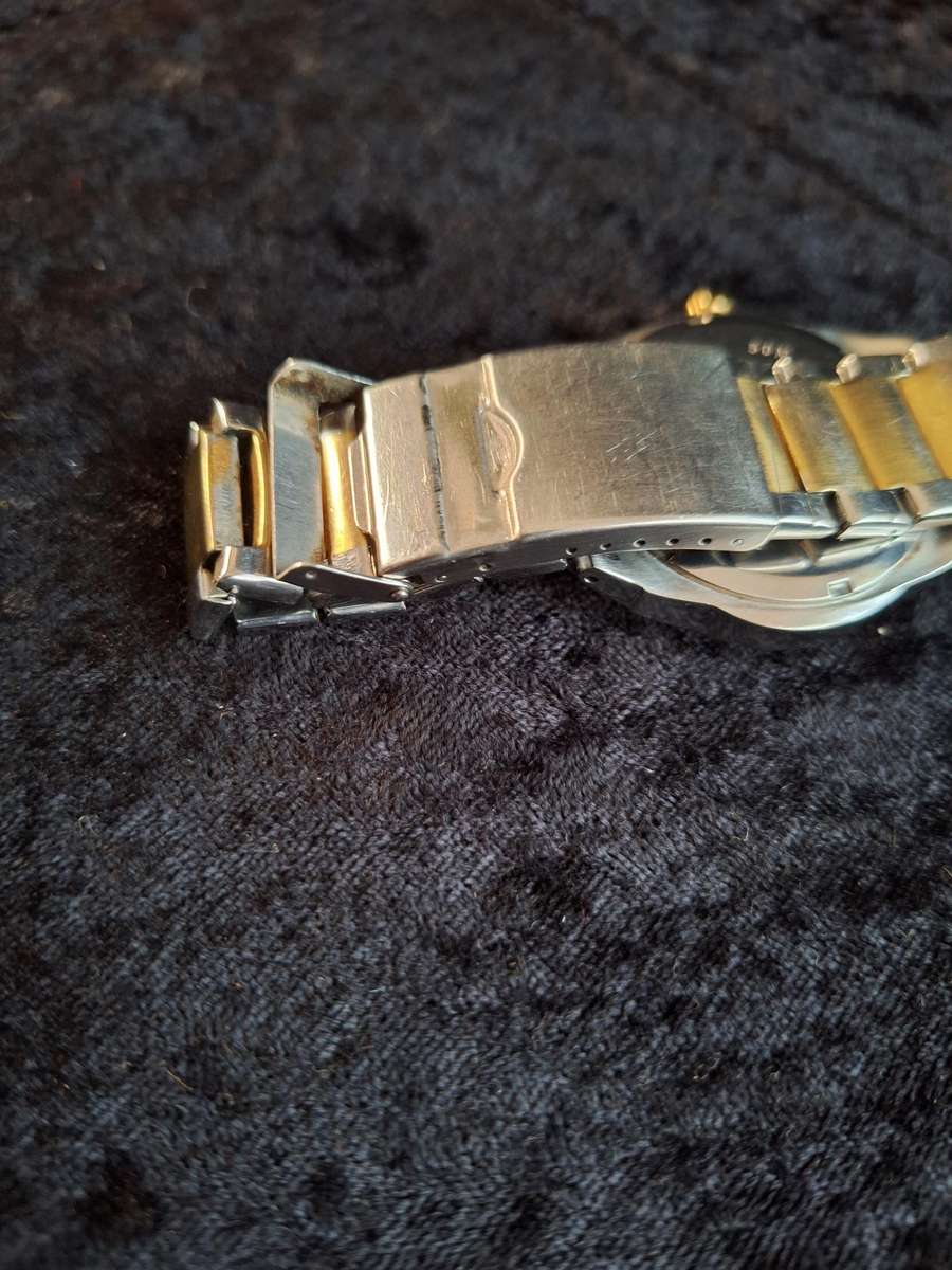 Tempo Men's Wristwatch - 50 Meters Water Resistant.