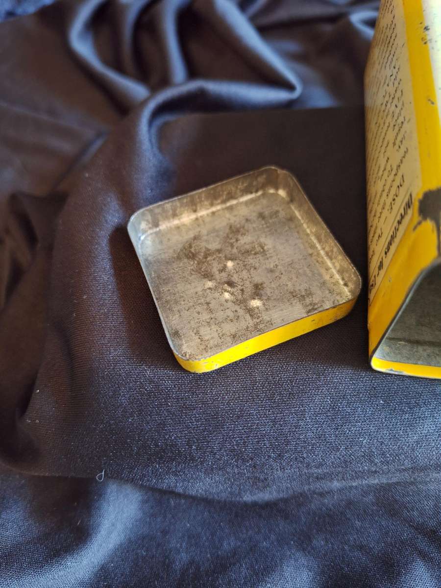 Vintage Somatogen Tin