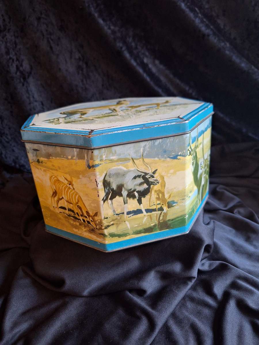 Vintage T.W. Beckett & Co. Ltd. Coffee Tin