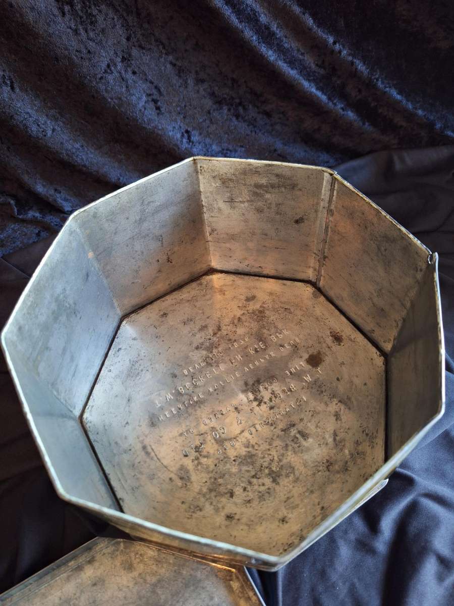 Vintage T.W. Beckett & Co. Ltd. Coffee Tin