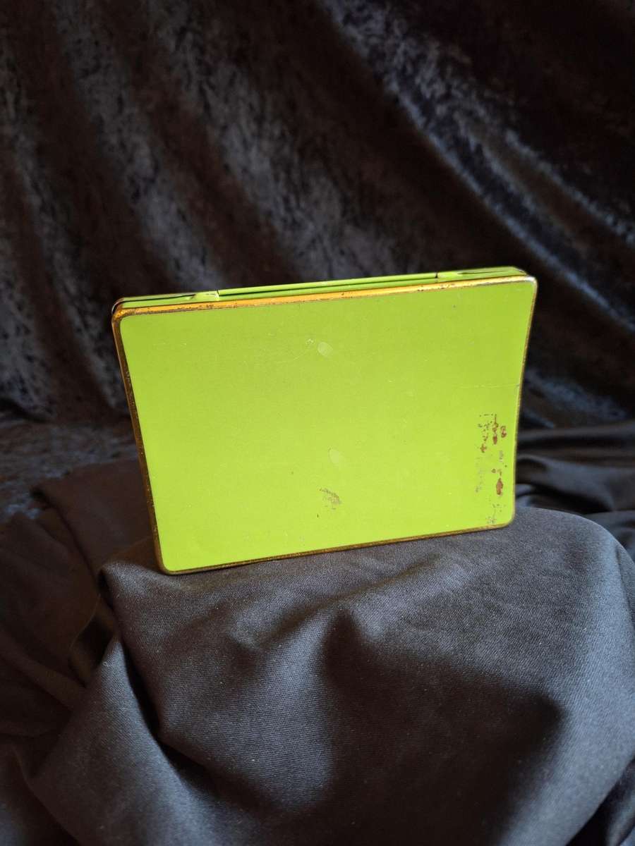 Vintage Abdulla Imperial Cigarettes Tin