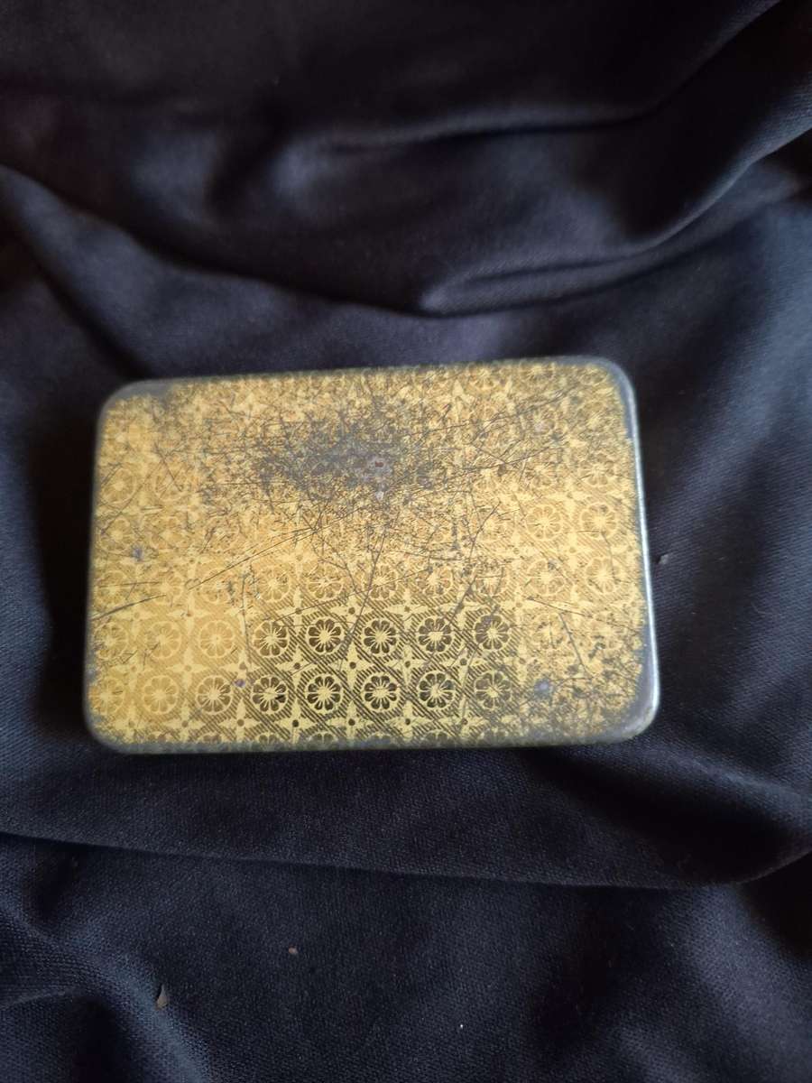 Vintage "Lady's Own Toilet Pin Box" Tin