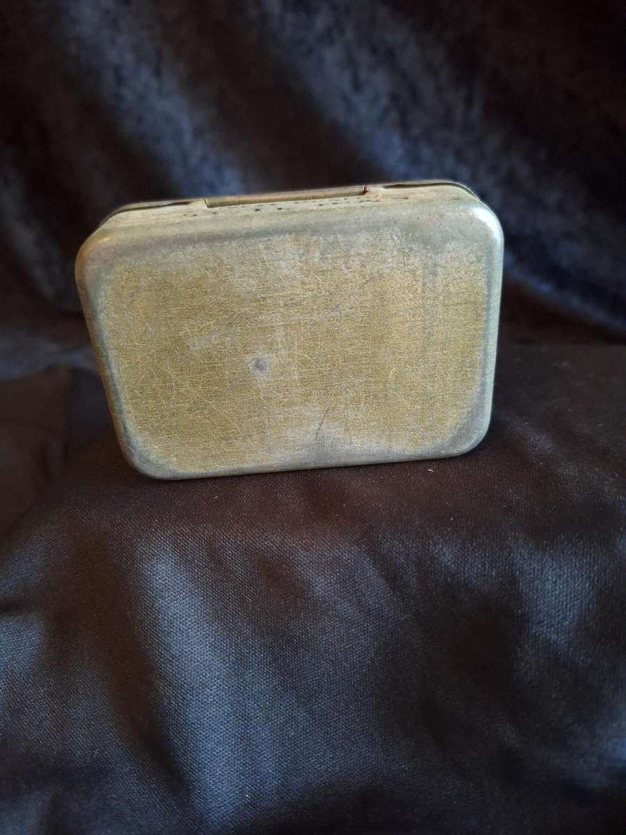 Vintage "Finest Quality Steel Pin Box" Tin.