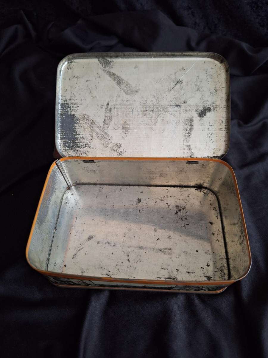 Vintage Chapelat South-African Souvenir Sweet Tin.