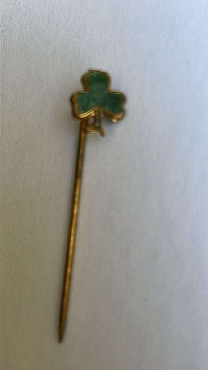 1981 South Africa vs Ireland at Kings Park Signed Programme & Irish Pin, details below