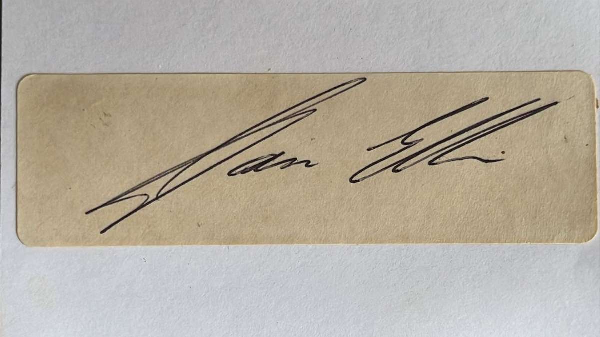 1974 South Africa vs British Isles 4th Test at Ellis Park Signed Programme, details below