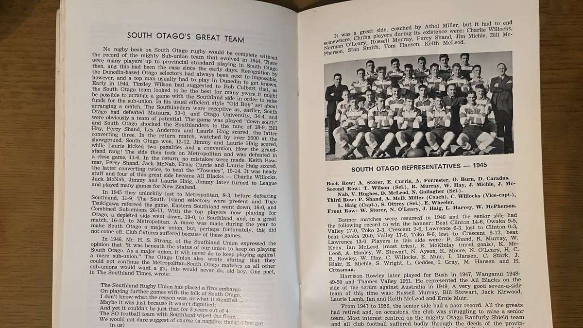 1876-1976 Forwards Threequarters and all...100 Years with the Clutha RFC, details below
