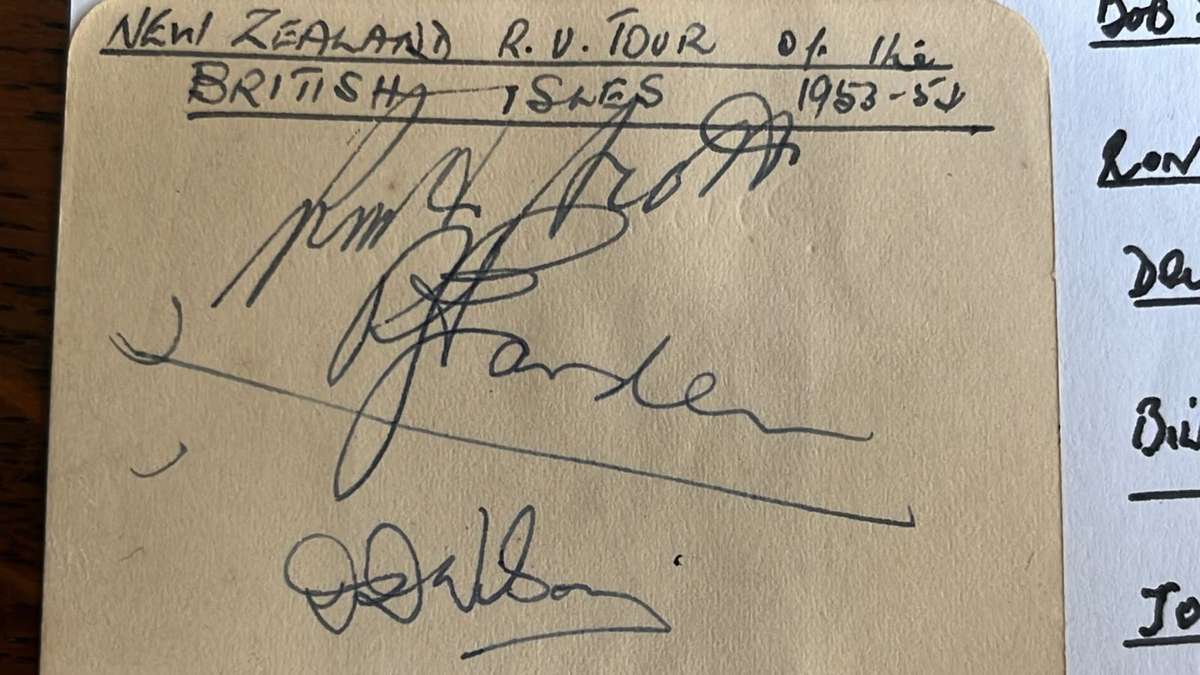 All Blacks 1940/50's Original Signatures, details below