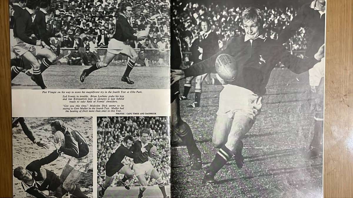 1970 S.A. Sports Illustrated Magazine, Signed, details below