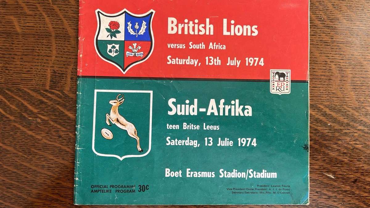 1974 British Lions vs South Africa at Boet Erasmus Stadium Signed Programme, details below