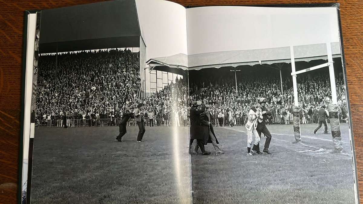 1981 Springboks in New Zealand & USA by Claassen & Oosthuizen, Numbered & Signed, details below