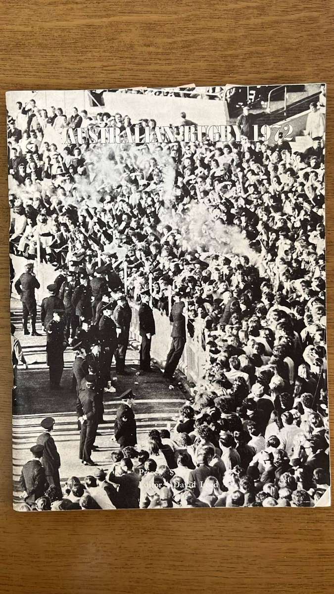 Die Onoorwinlikes - Springbokke in Australië & 1972 Australian Rugby, Signed, details below