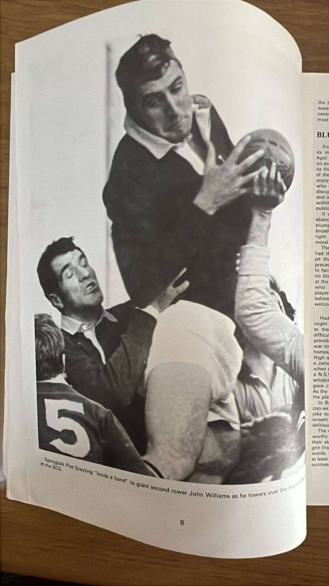 Die Onoorwinlikes - Springbokke in Australië & 1972 Australian Rugby, Signed, details below