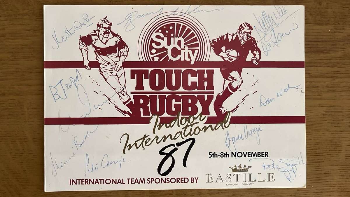 1987 International Players Original Signatures, details below