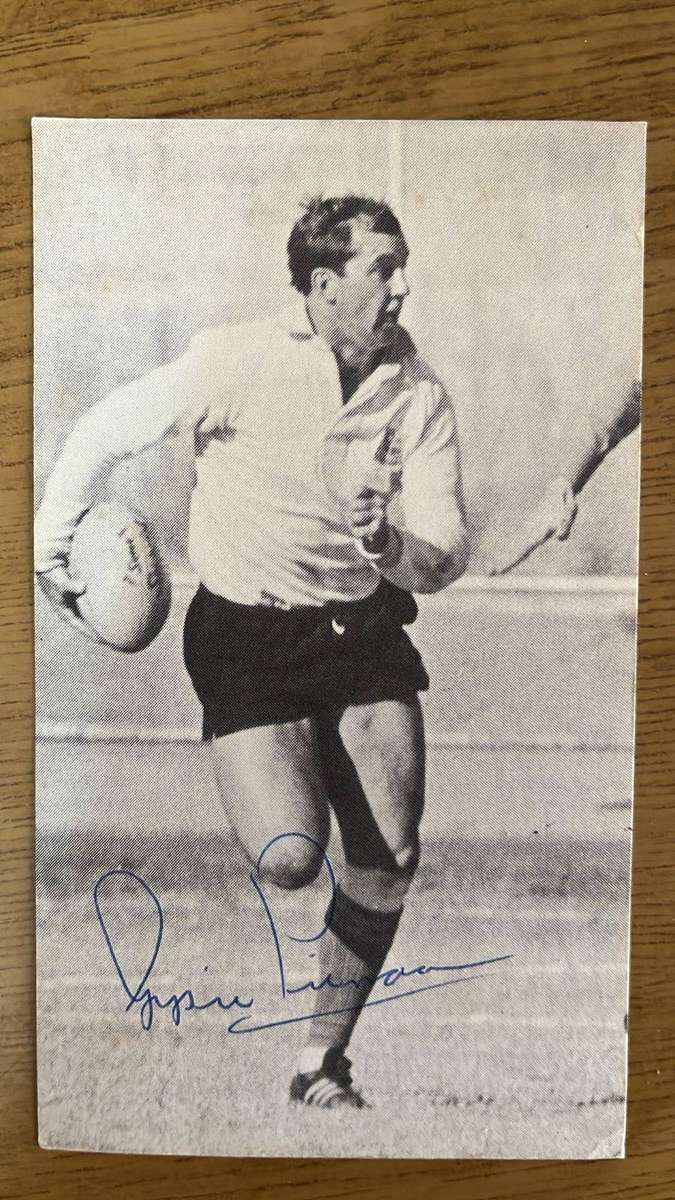 A Tribute to Johan Heunis - 3 Items, Signed, details below