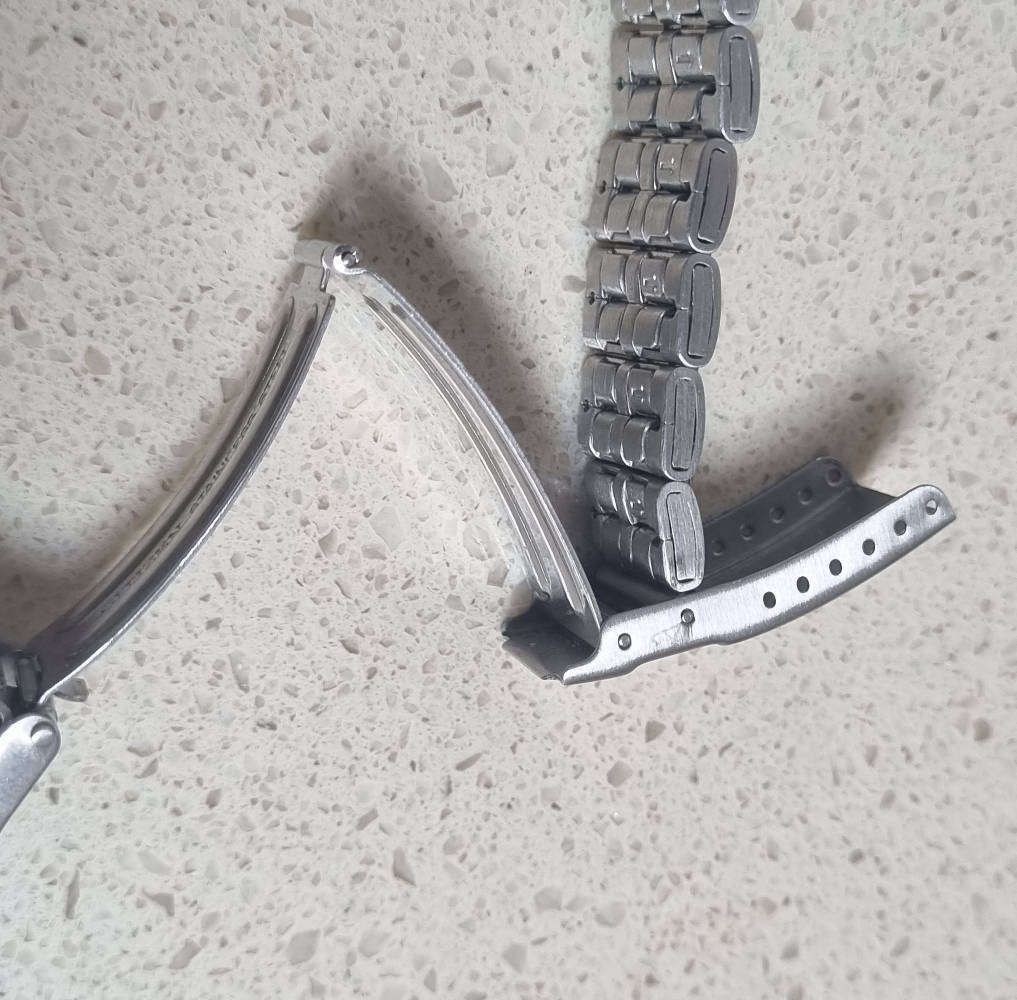 ### Citizen Automatic watch medium wrist fit like new ###