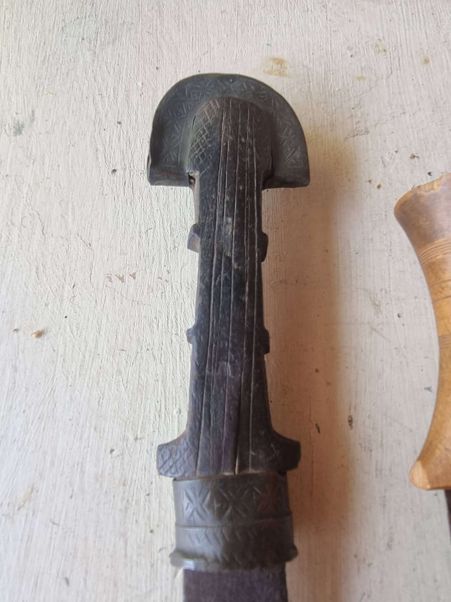 ### 3 x knives 2 of African origin 1 from Sweden with Sheaths ###