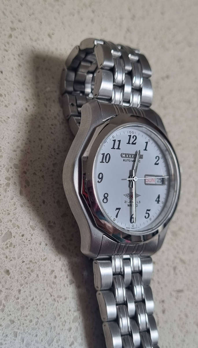 ### Citizen Automatic watch medium wrist fit like new ###