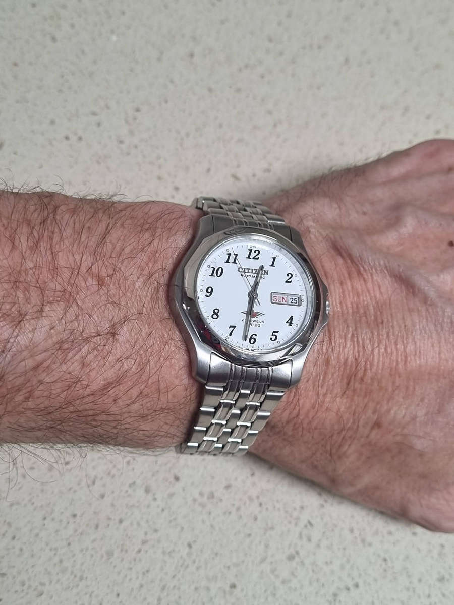 ### Citizen Automatic watch medium wrist fit like new ###