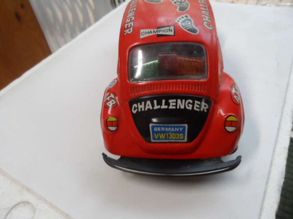 TAIYO JAPAN LOVE BEETLE TINTOY.