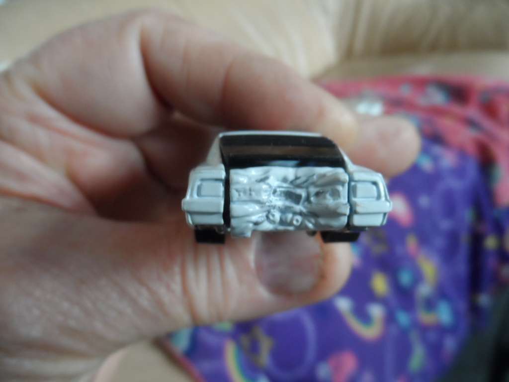 1983 Hot Wheels Mattel Crack-Ups Smak Bak White Nissan Turbo