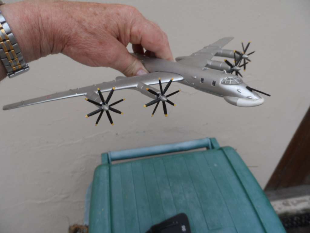 DIECAST Tupolev Tu-95 Bear Type Strategic Bomber Aircraft Model