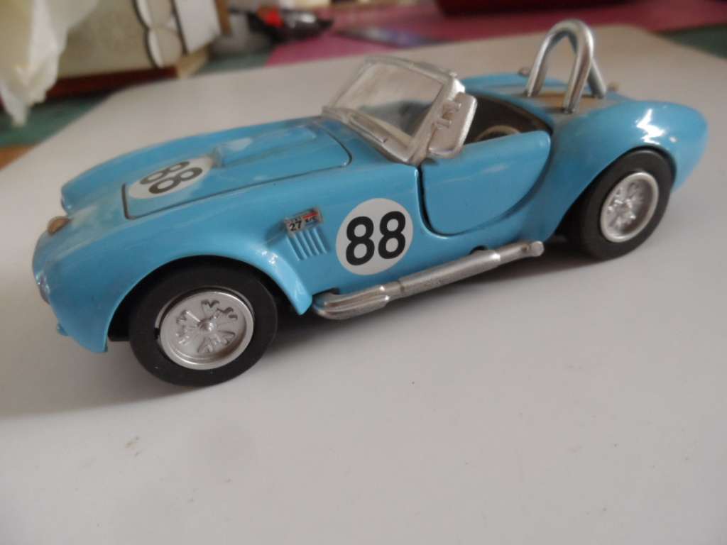 Shelby Cobra 1966 Die Cast 427 5C Speedy Powder Blue 1/32  -[m22]