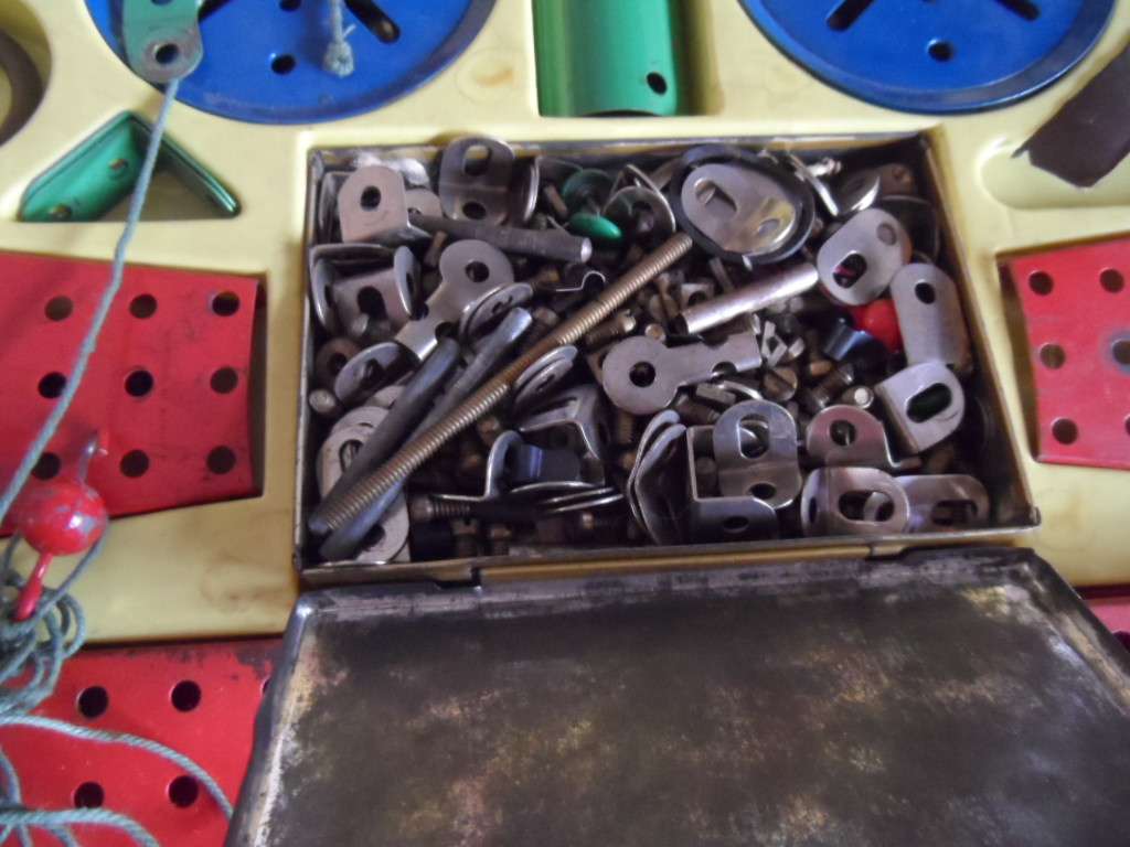 V INTAGE MECCANO OUTFIT NO 6