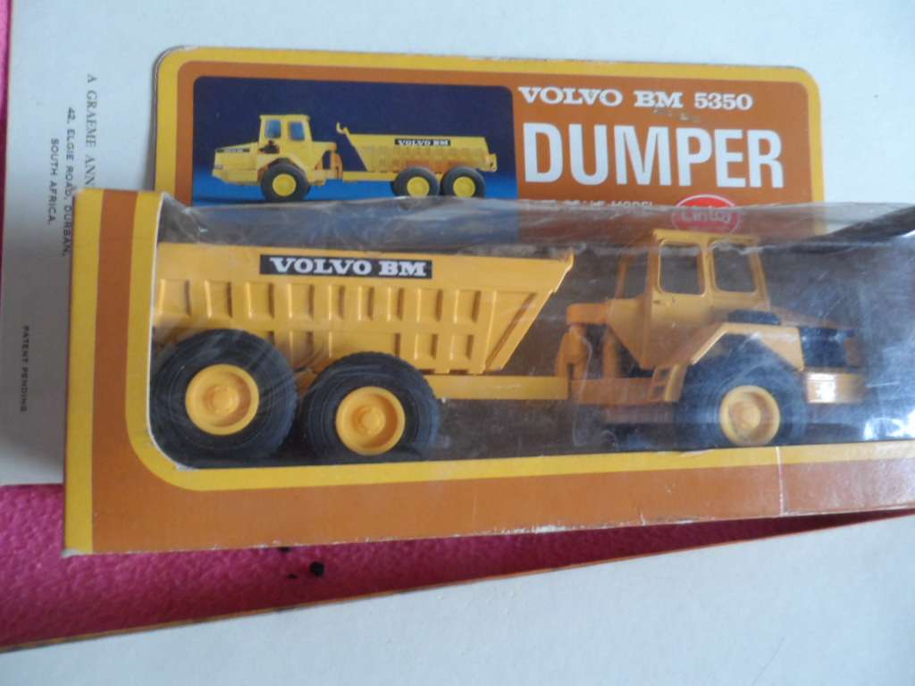 LINTOY VOLVO BM DUMPER, 1:50 SCALE DIECAST