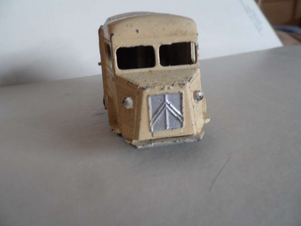 vintage French Made Dinky Toys #25c Citroen 1200K Van Gervais [d24]