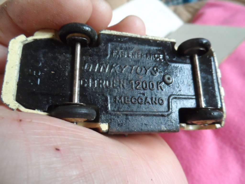 vintage French Made Dinky Toys #25c Citroen 1200K Van Gervais [d24]