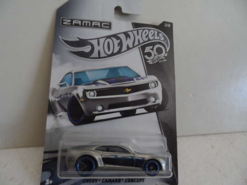 Hot Wheels CHEVY CAMARO CONCEPT- sealed long card-[m51]
