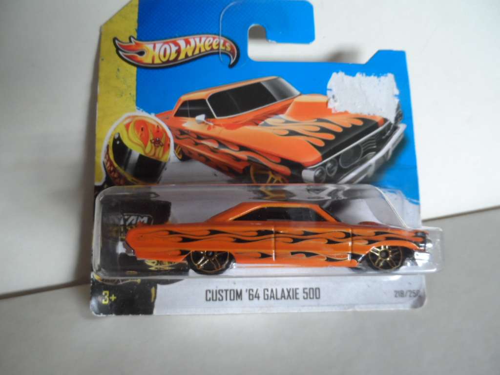 HOT WHEELS CUSTOM 64 GALAXIE 500 HW SHOWROOM- SEALED- [M55]