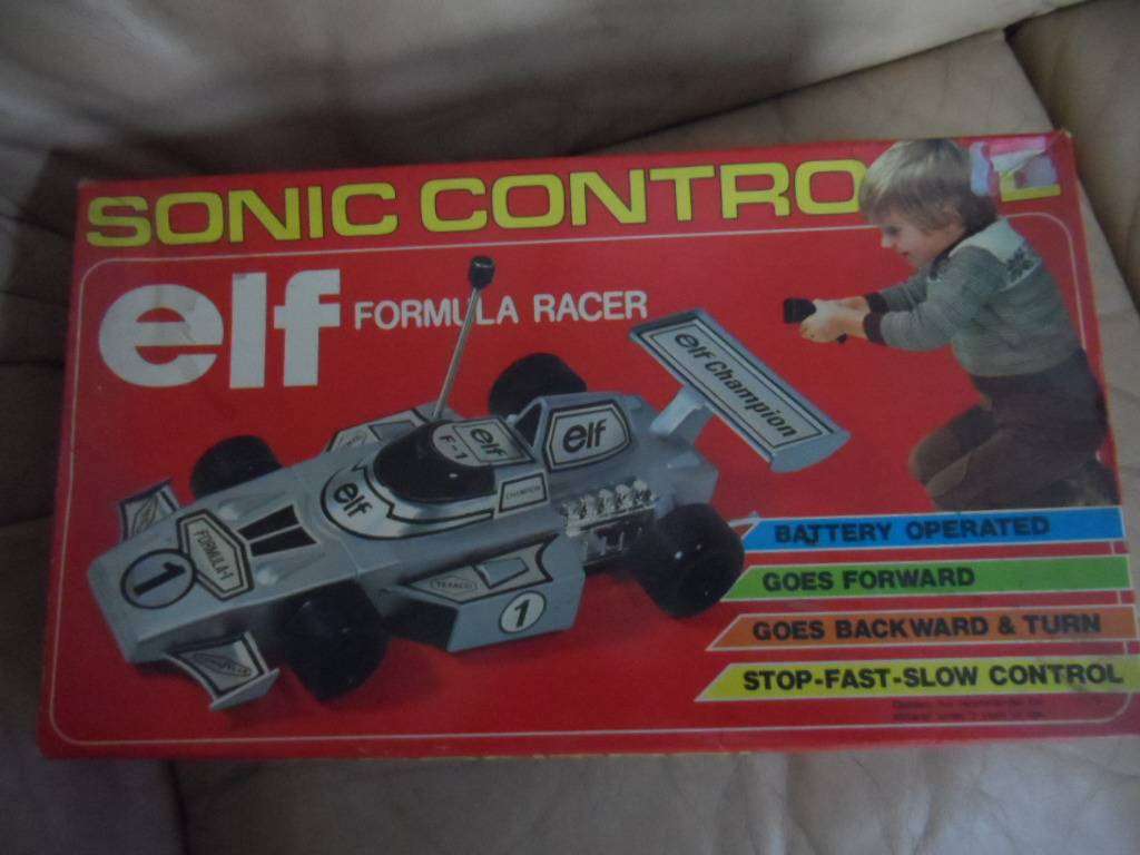 sonic control elf racing car