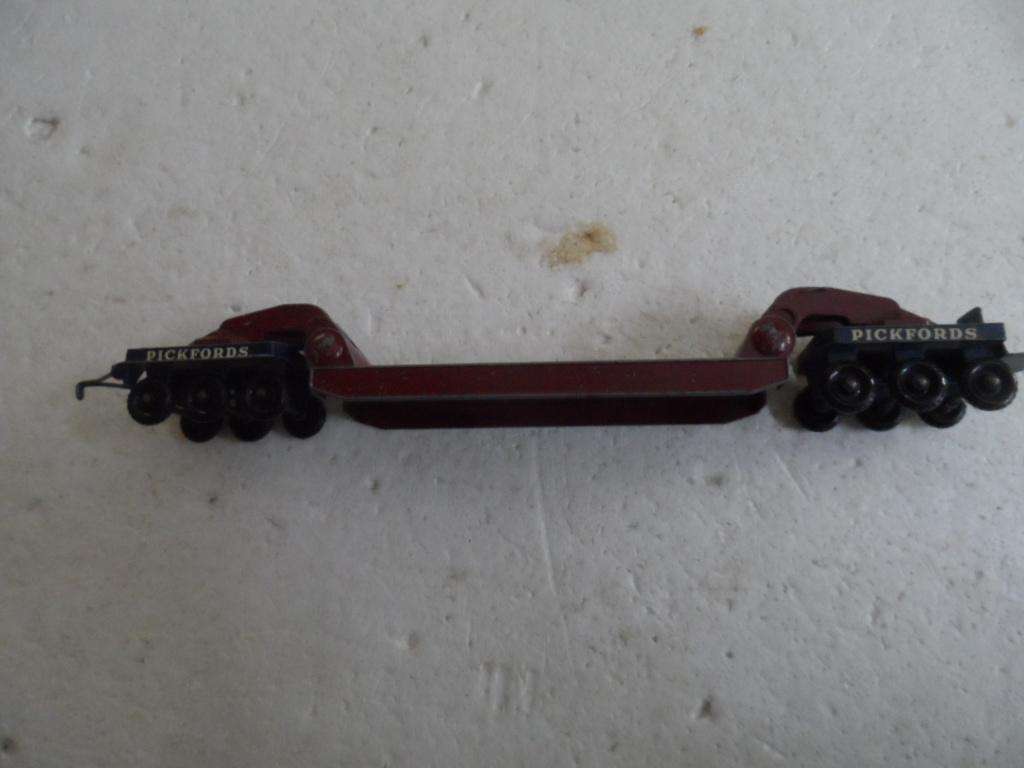 Matchbox Lesney 200 Ton Crane Transporter Trailer - Pickfords-