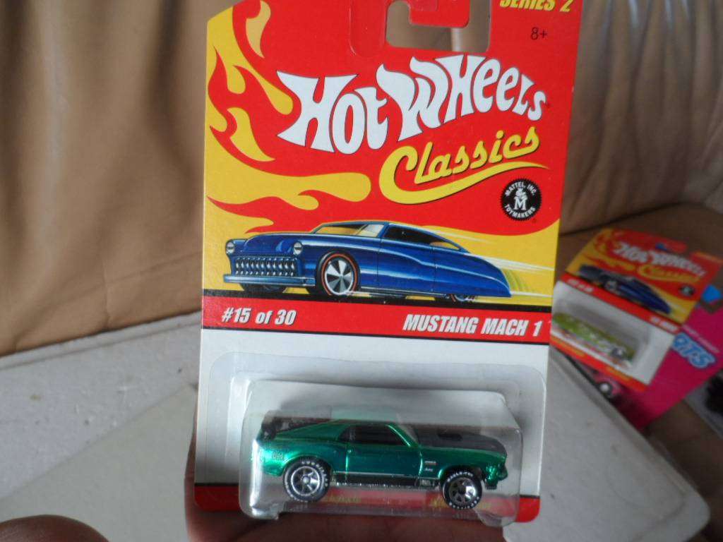 2005 Hot Wheels Classics Series 2 #15/30 - Mustang Mach 1 - Green -sealed long card [m53]