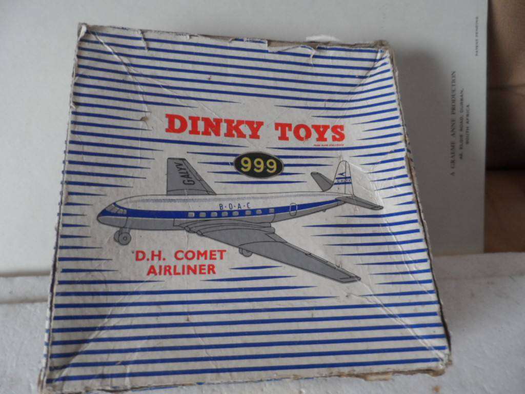 VINTAGE DINKY TOYS No. 999 D.H.COMET AIRLINER WITH ORIGINAL BOX  [d24]