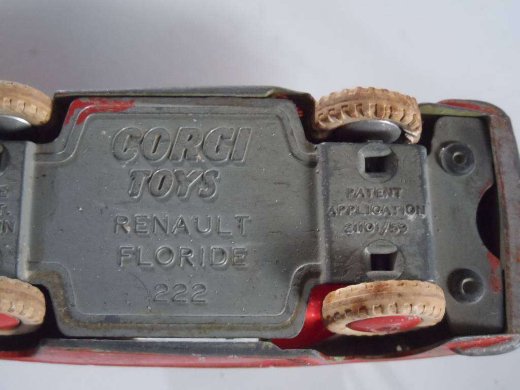 CORGI 222 RENAULT FLORIDE---[M24]