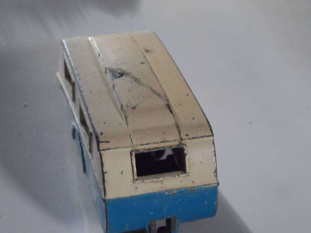 original dinky 190 caravan [m24]