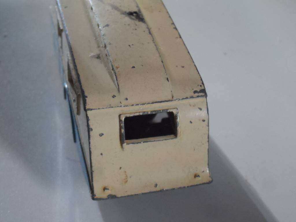original dinky 190 caravan [m24]