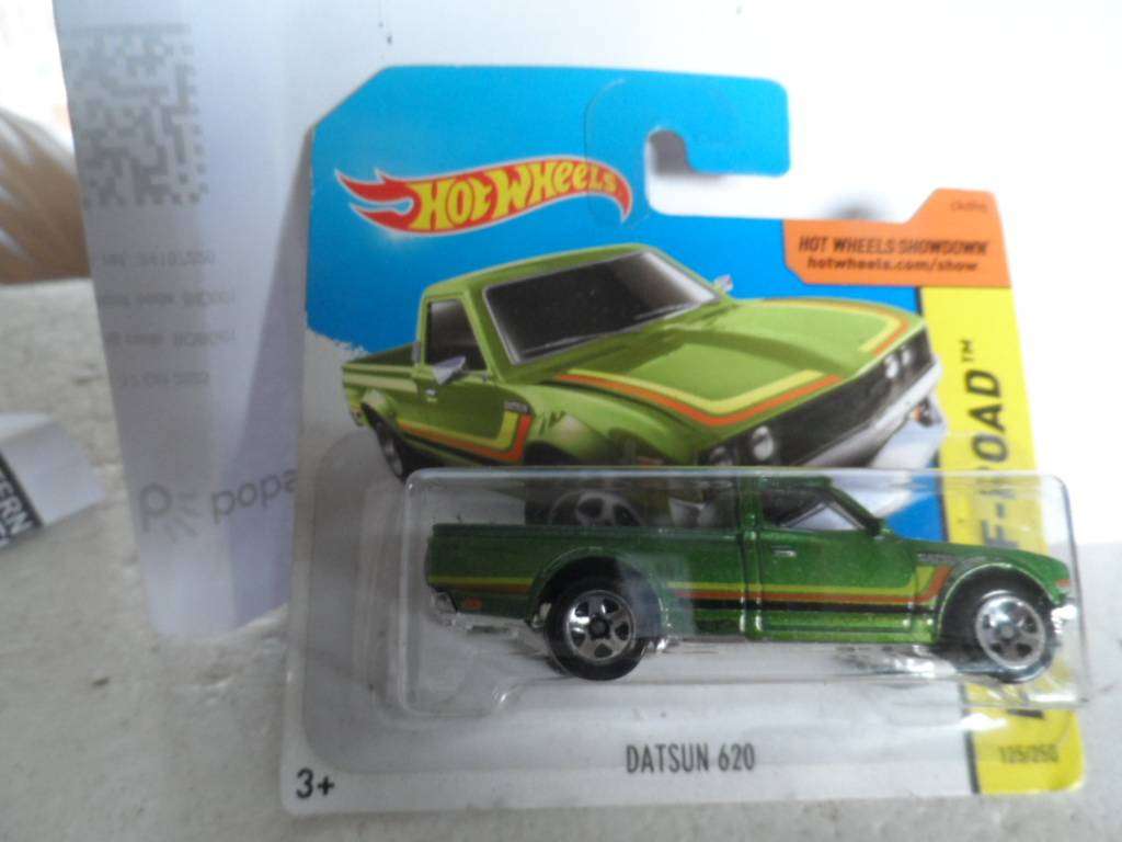 Hot Wheels Datsun 6t (Green) - sealed short card [m49]