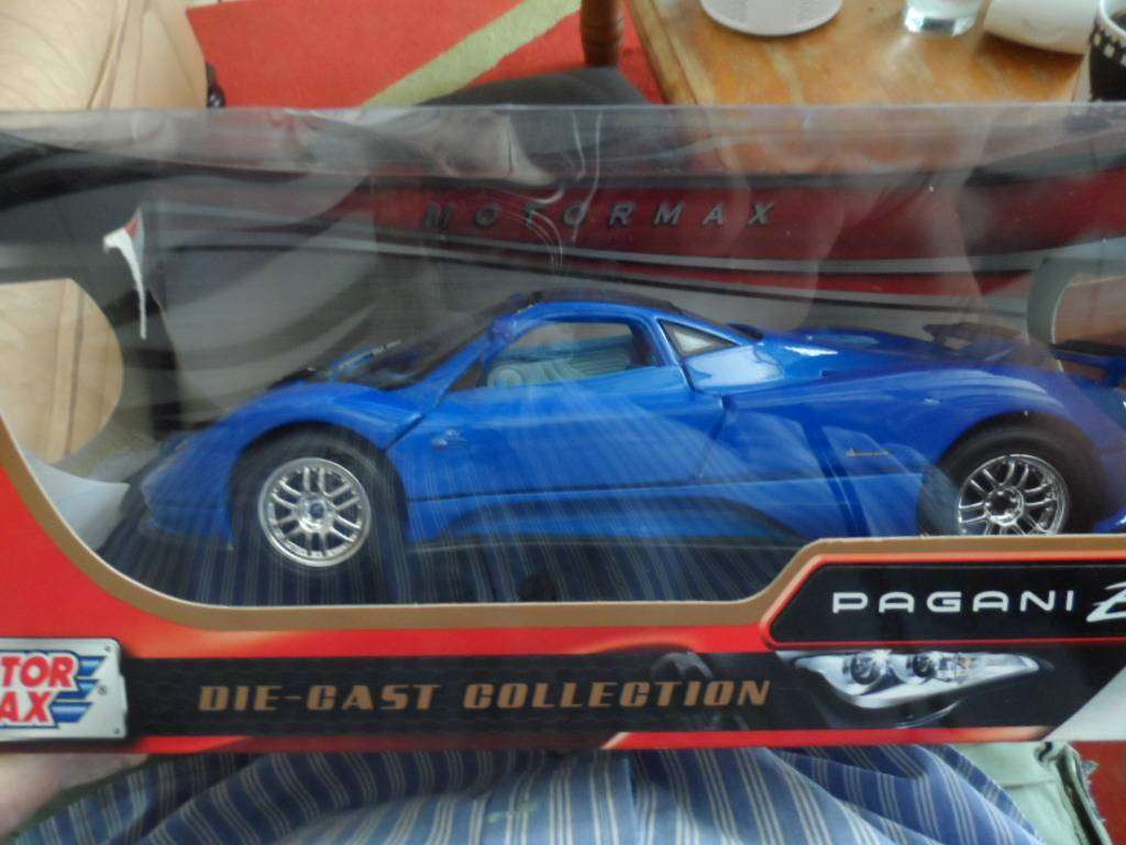 MotorMax Pagani Zonda C12 1/18 -NEW IN BOX