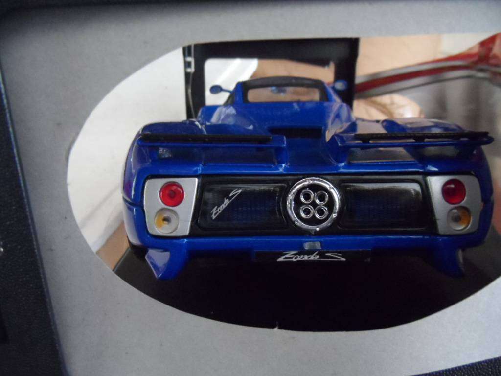 MotorMax Pagani Zonda C12 1/18 -NEW IN BOX
