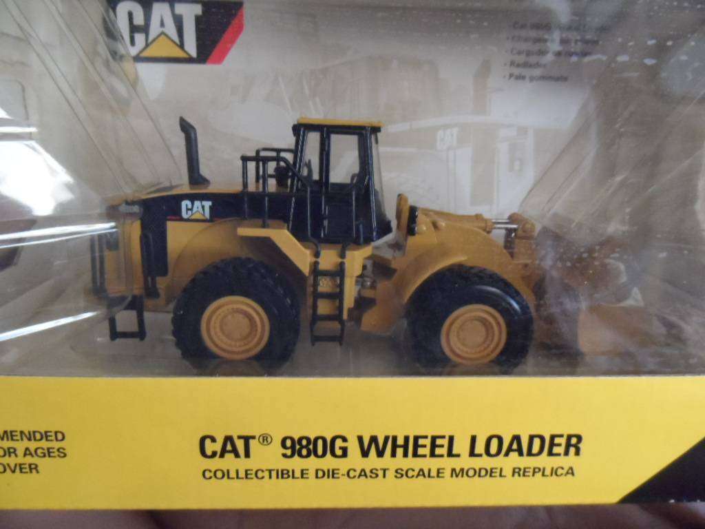Norscot Caterpillar Cat 980G Wheel Loader 1/50 Scale Model Yellow Diecast- new In Box