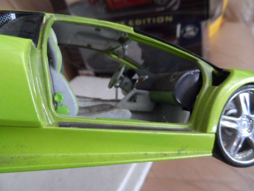 Maisto Lamborghini Murcelao 1/18 SCALE -- for RieBad2762 only